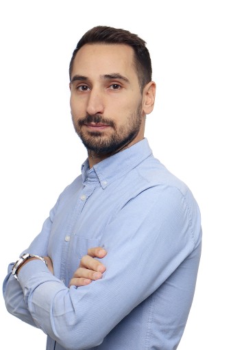 Αρτέμιος Γουναράς,  @rythmisis.gr